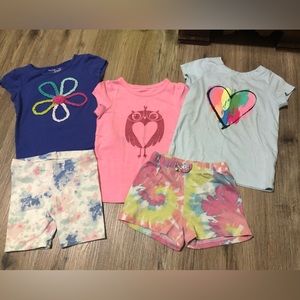 Bundle of play clothes!